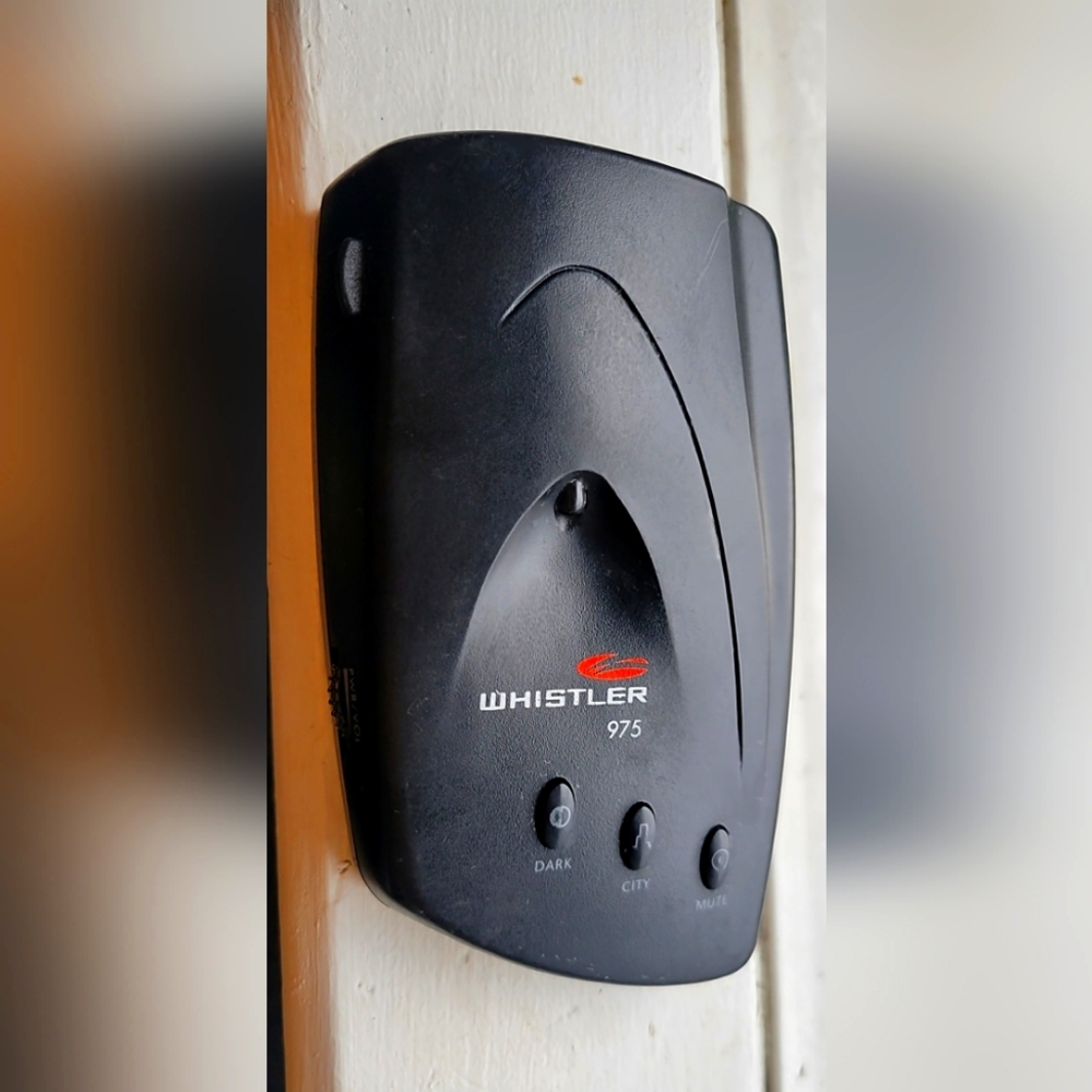 Whistler 975 Radar Detector ● Fair Condition